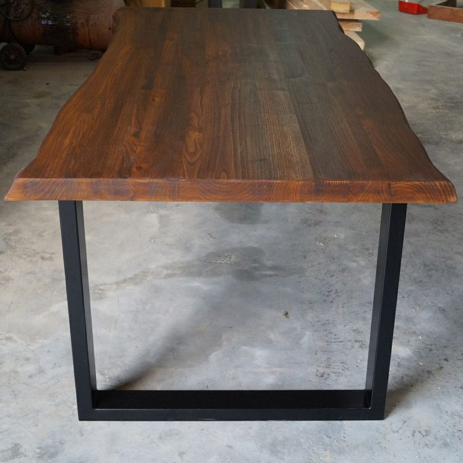 Tavolo legno massello rustico gambe in ferro