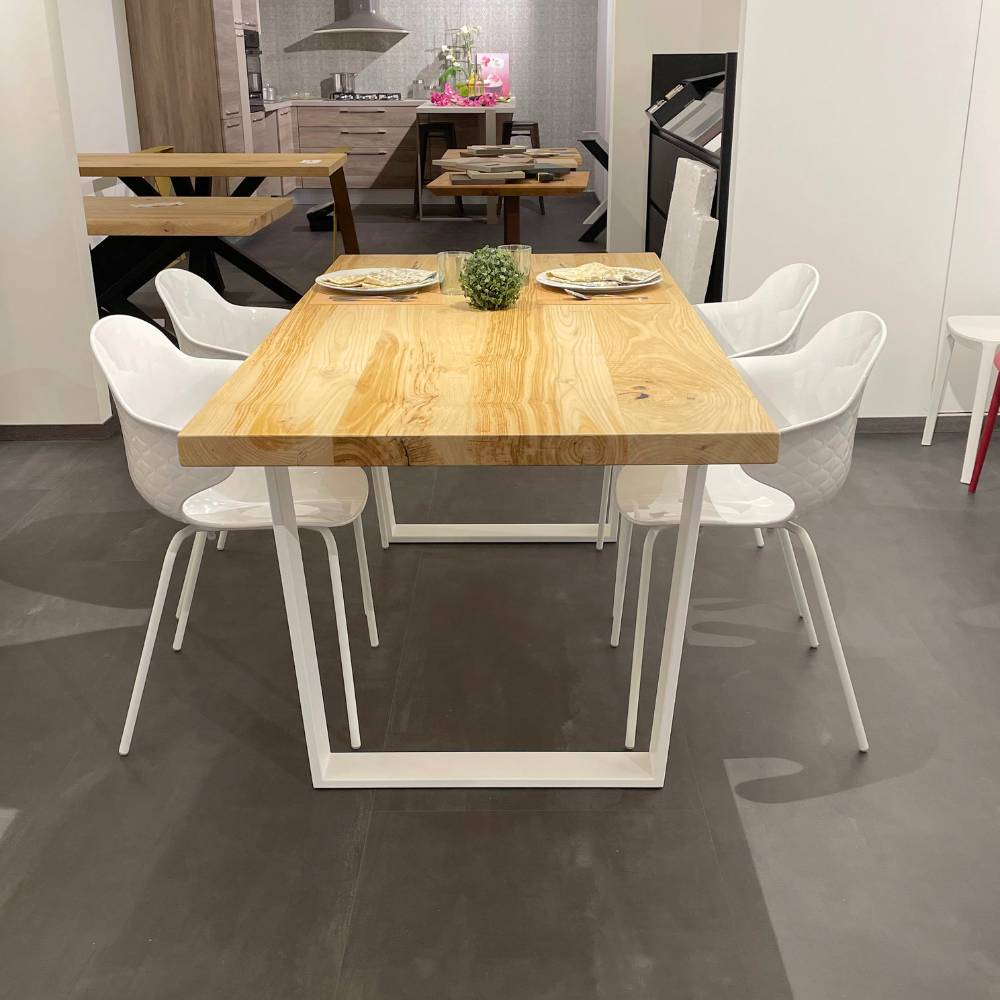 tavolo castagno massello trapezio simply