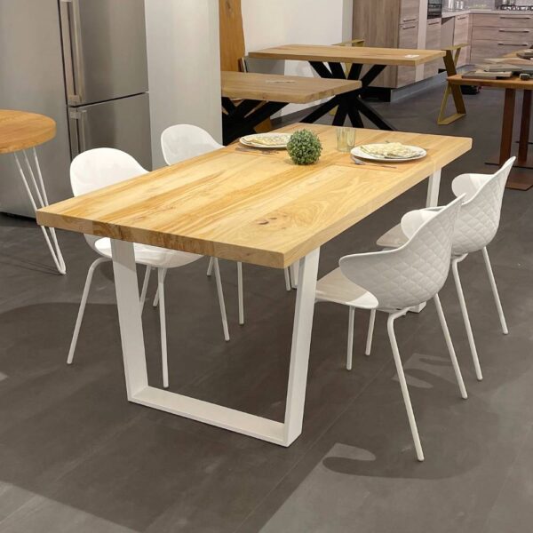 tavolo castagno massello trapezio simply