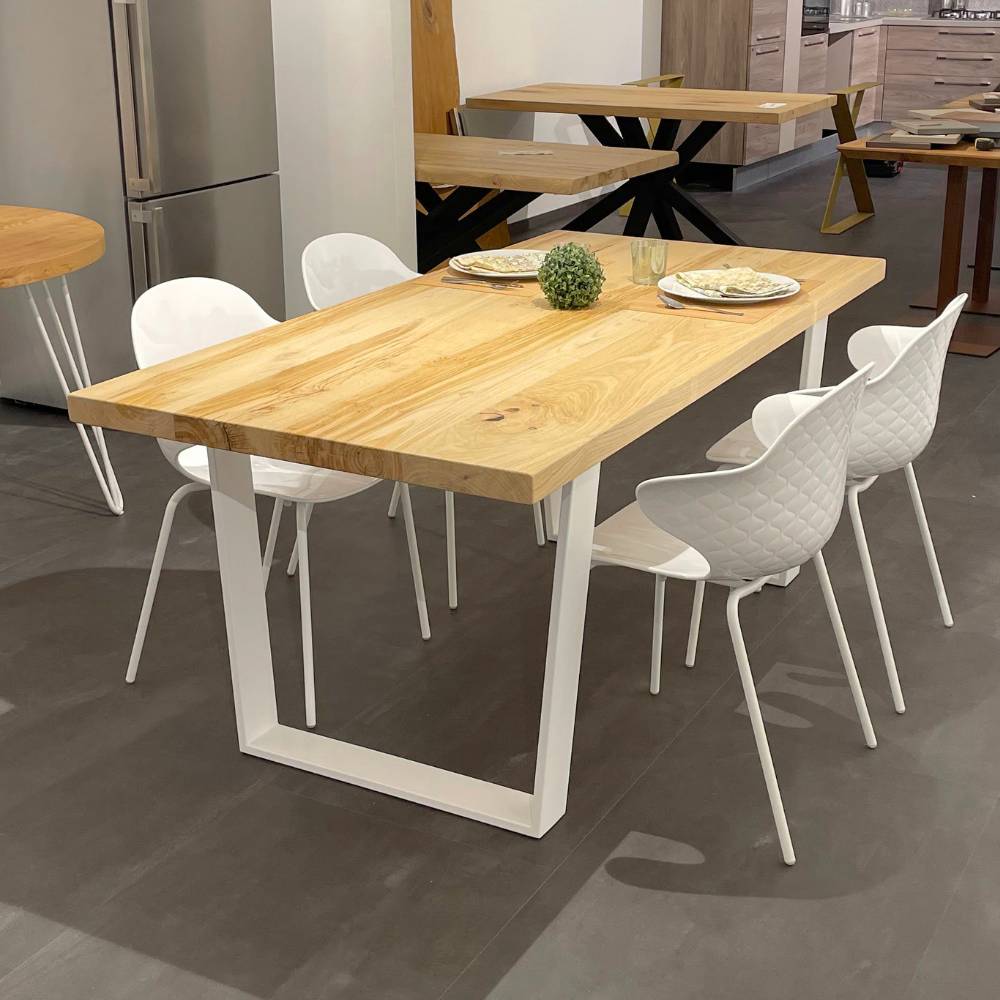 tavolo castagno massello trapezio simply