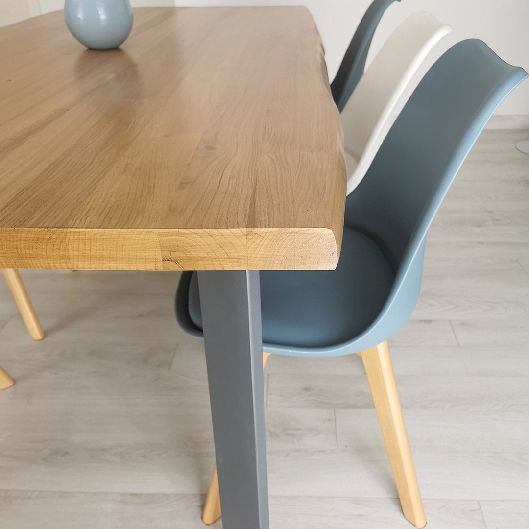 Tavolo in legno massello e gambe in ferro - Christofer - immagine 2