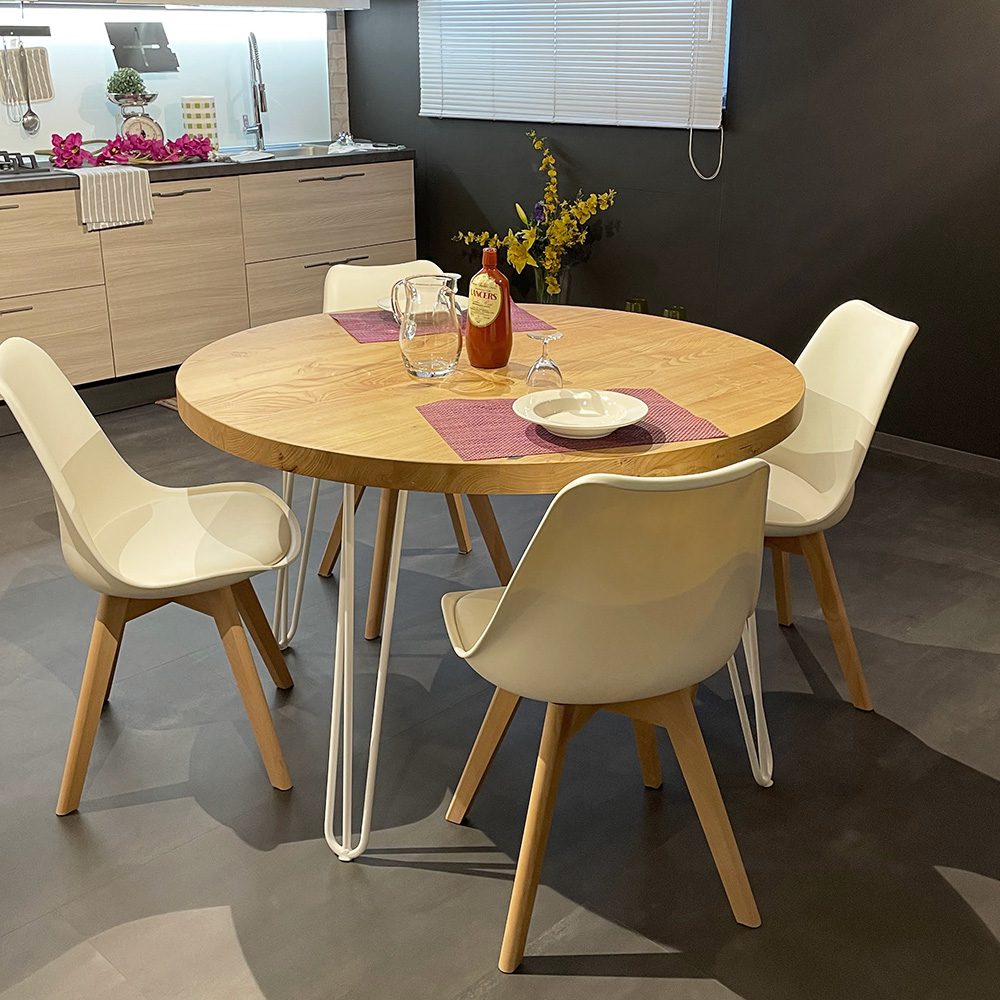 Tavolo rotondo in legno massello di castagno - Alan - immagine 4