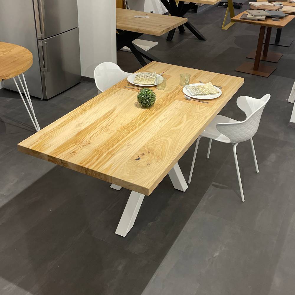 tavolo castagno massello domino