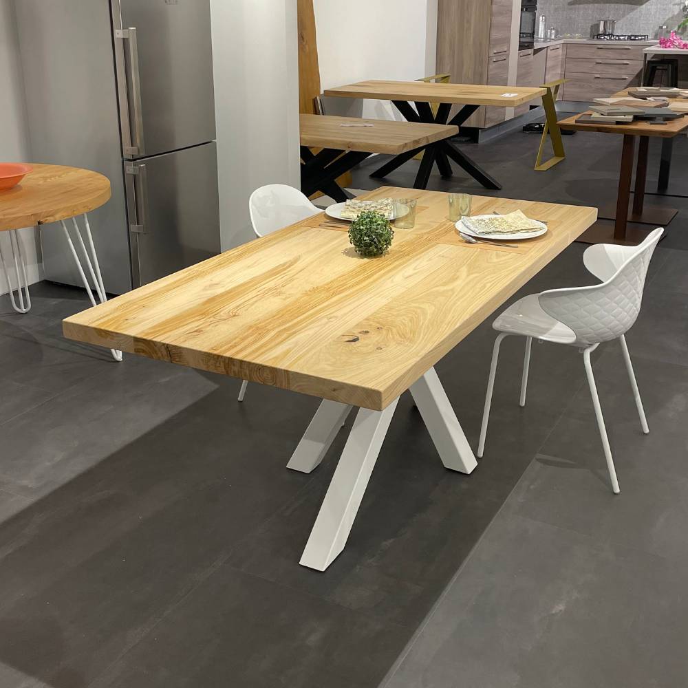 tavolo castagno massello domino